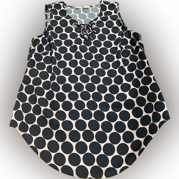 Laura Petite Light sleeveless Polkadot Top - Picture 1 of 4